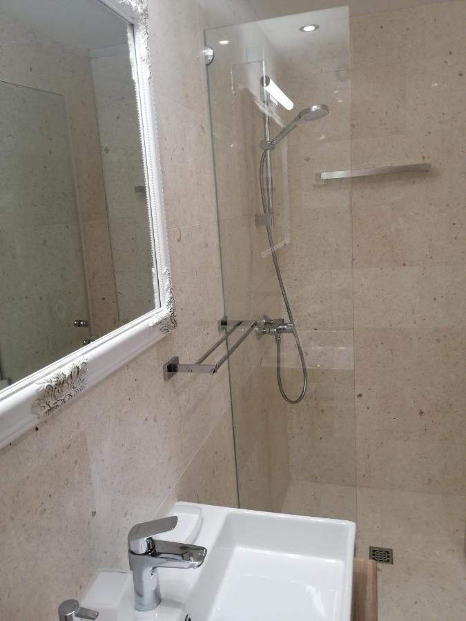 V&M Luxury Studio Паг Экстерьер фото